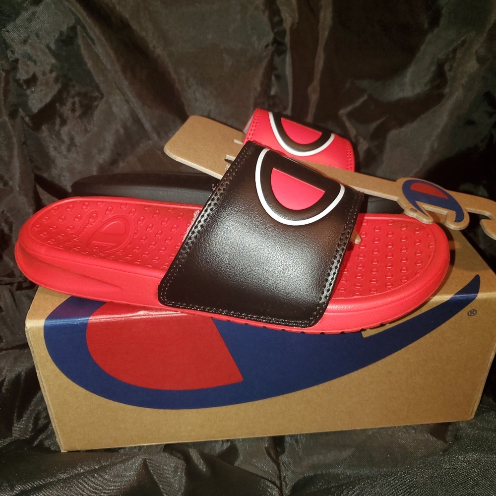 NWT Boys Champion slide sandals